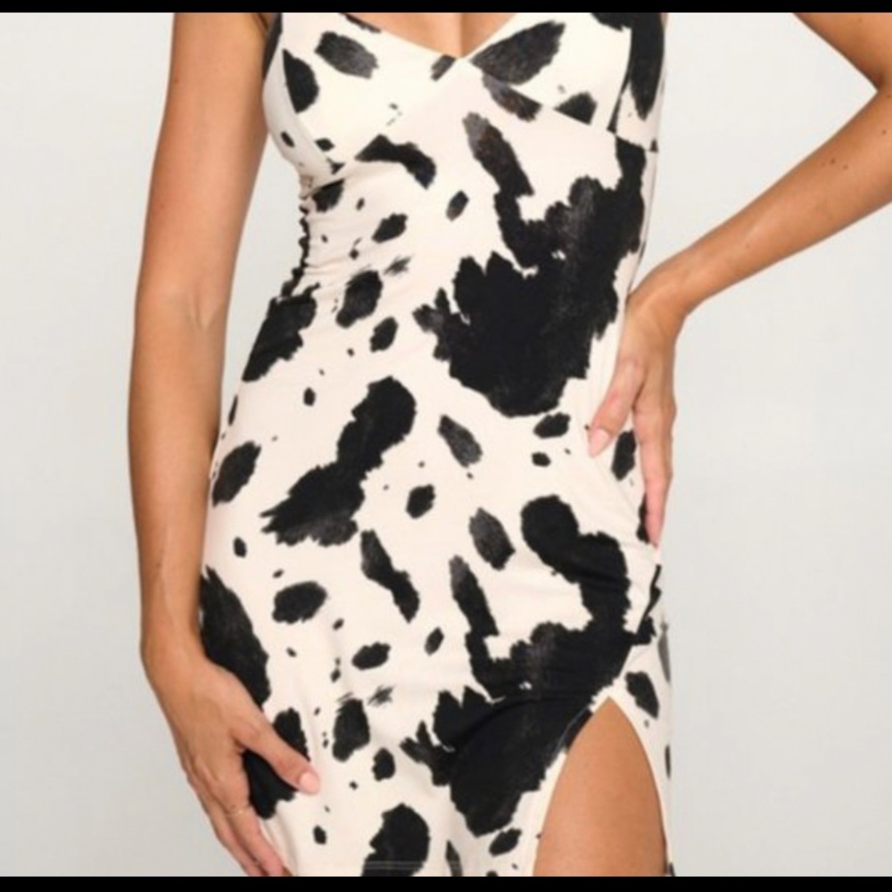 Lovely Day cow print dress size medium